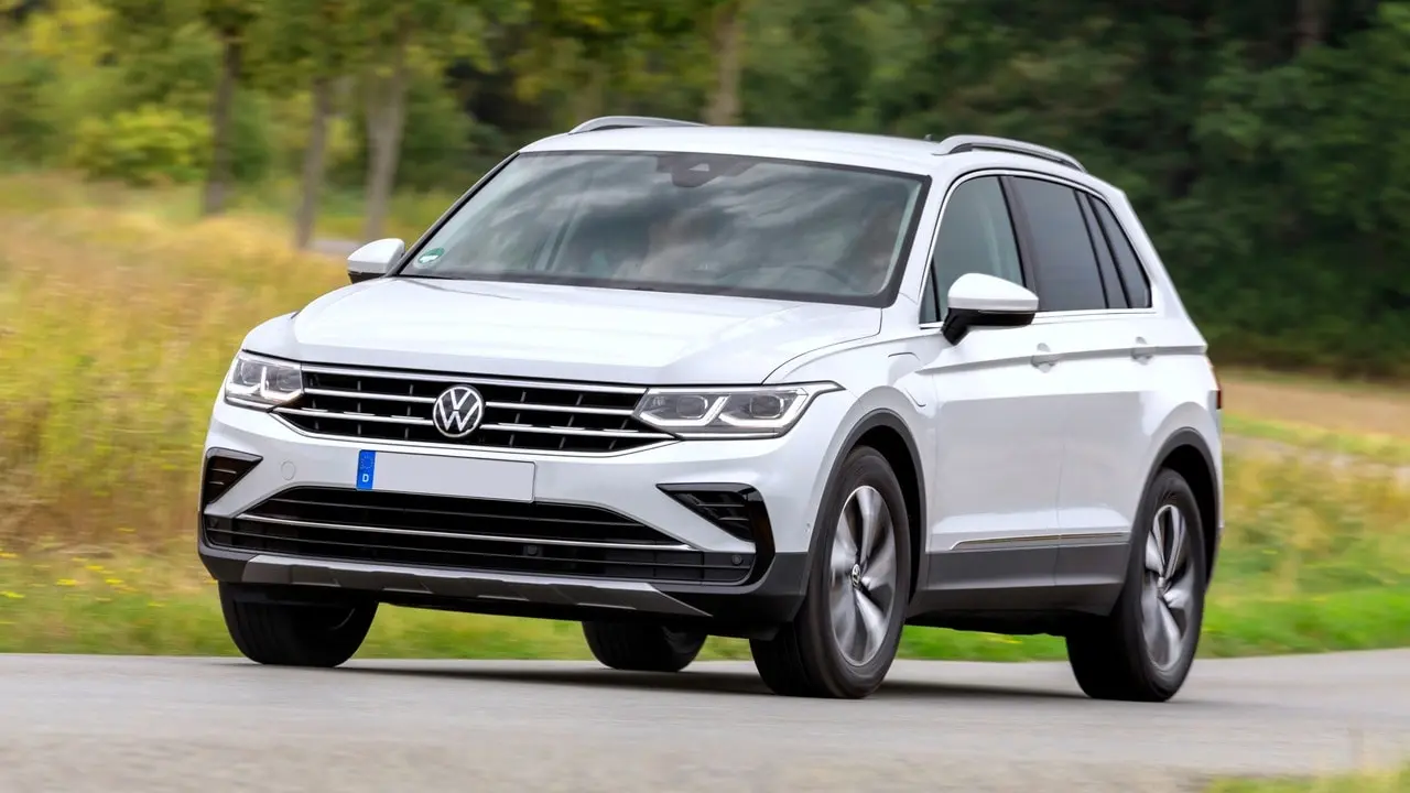 Volkswagen Tiguan Tiguan 1.4 TSI BMT Lounge DSG 2