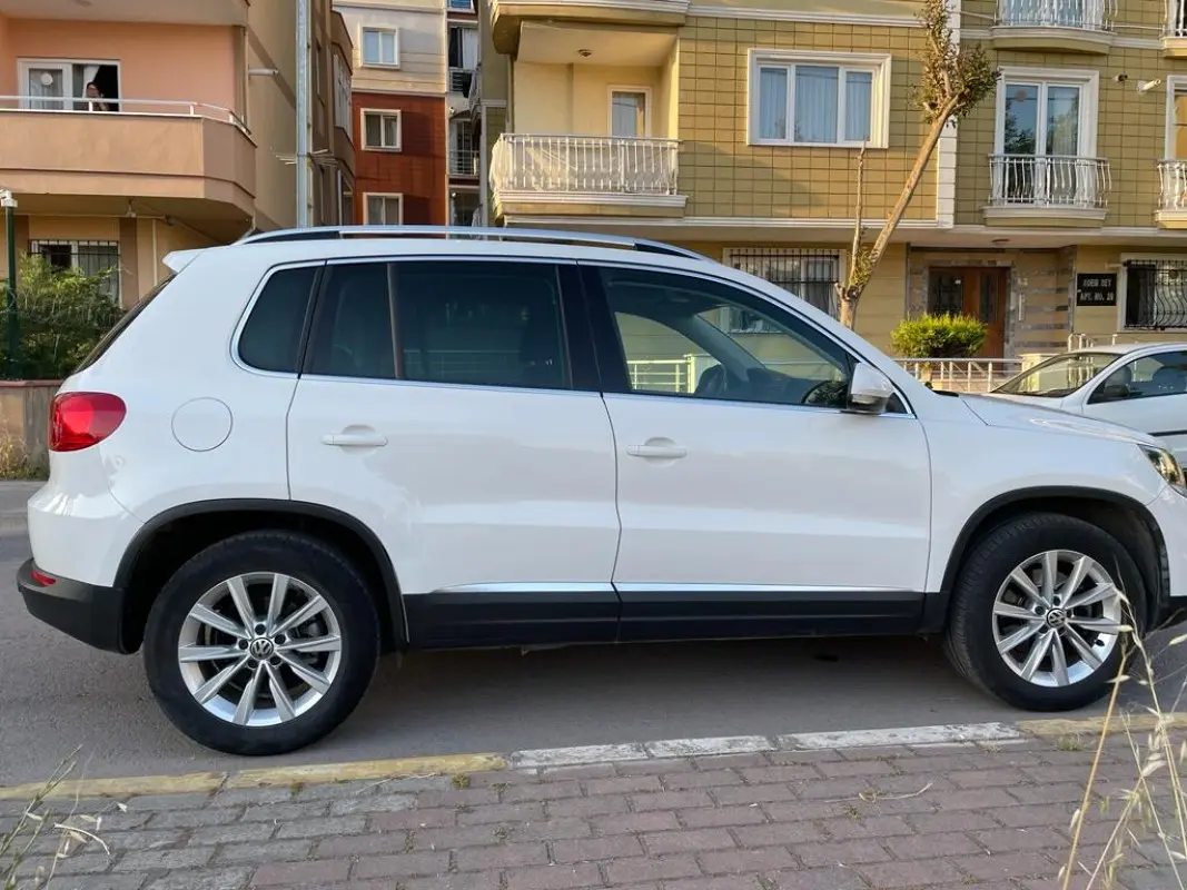 Volkswagen Tiguan Tiguan 1.4 TSI BMT Sport&Style 5