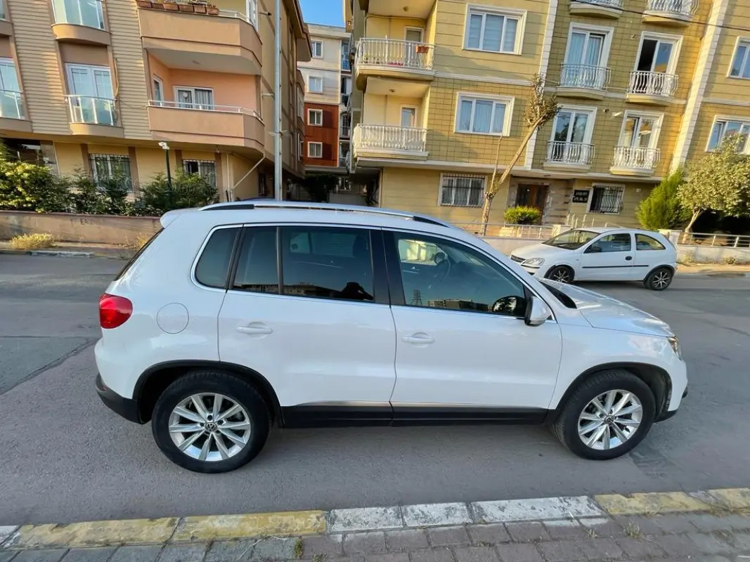 Volkswagen Tiguan Tiguan 1.4 TSI BMT Sport&Style DSG 1