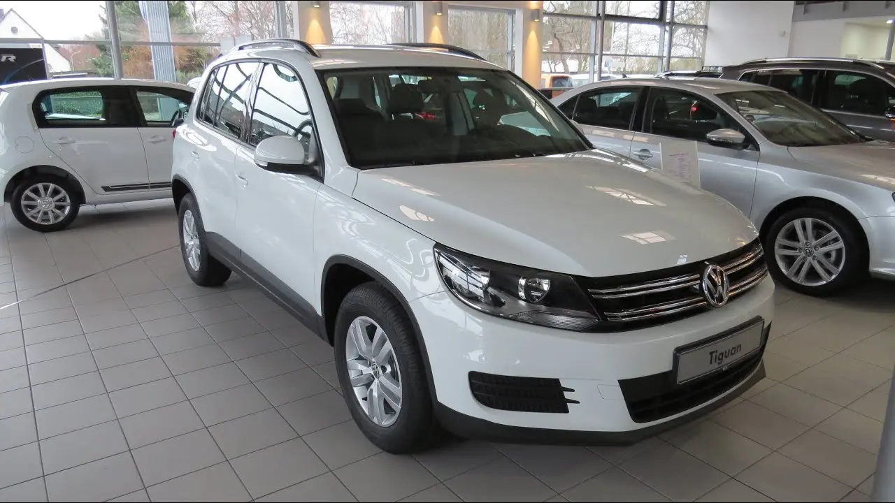 Volkswagen Tiguan Tiguan 1.4 TSI BMT Lounge 1