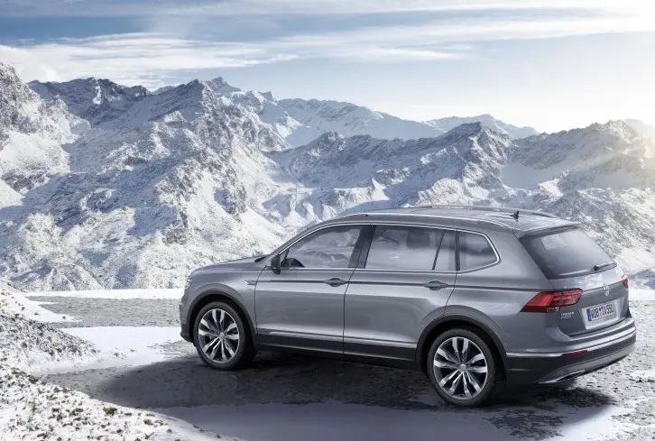 Volkswagen Tiguan Tiguan 1.5 TSI ACT Comfortline 3