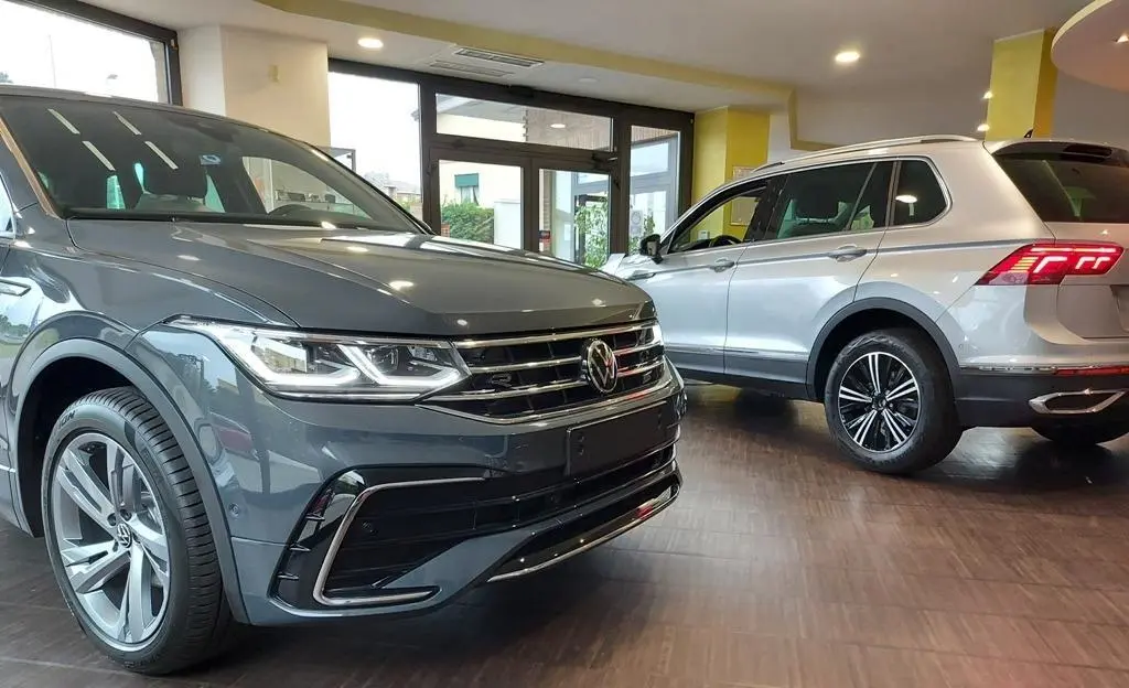 Volkswagen Tiguan Tiguan 1.5 TSI ACT R-Line DSG 4