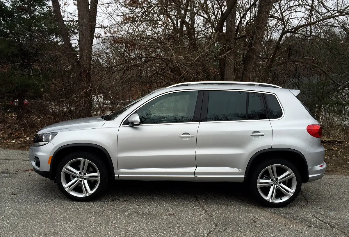 Volkswagen Tiguan Tiguan 1.6 TDI SCR BMT R Line 6