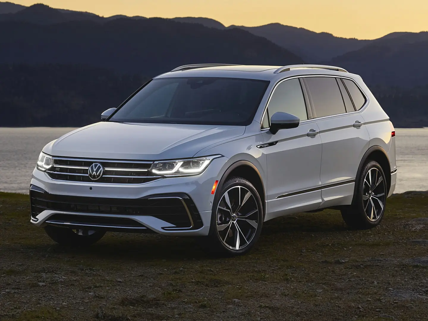 Volkswagen Tiguan Tiguan 1.5 TSI ACT R-Line DSG 2