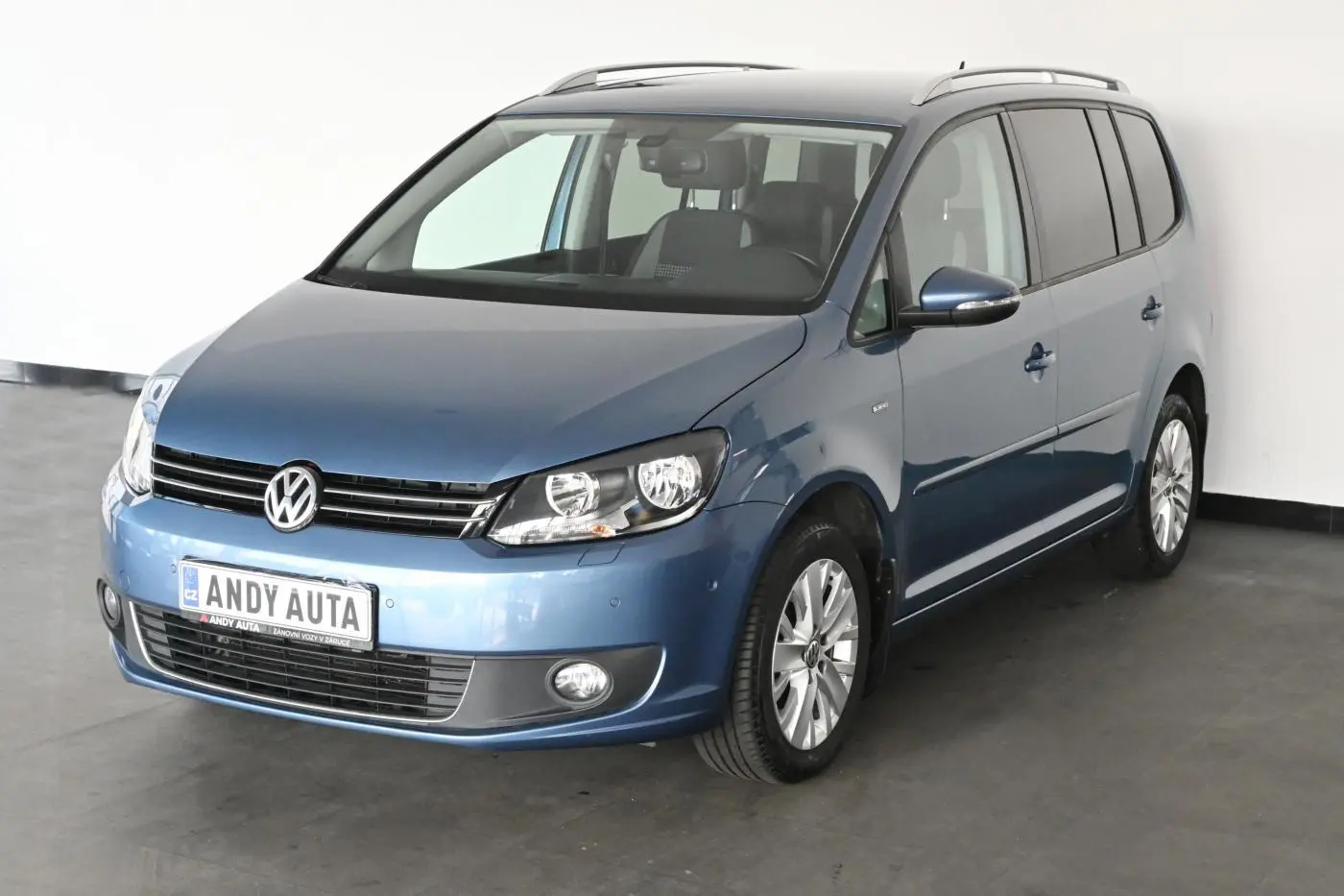 Volkswagen Touran Touran 1.6 FSI Comfortline DSG 5