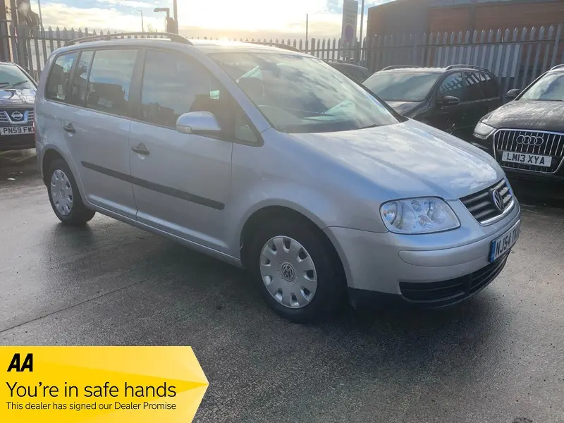 Volkswagen Touran Touran 1.6 FSI Comfortline 6