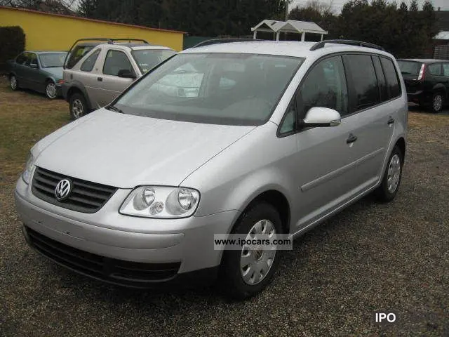 Volkswagen Touran Touran 1.6 FSI Conceptline 1