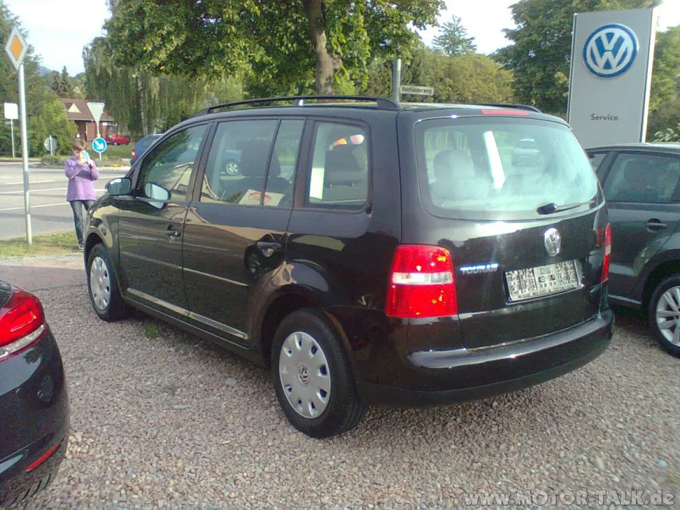 Volkswagen Touran Touran 1.6 FSI Conceptline 6