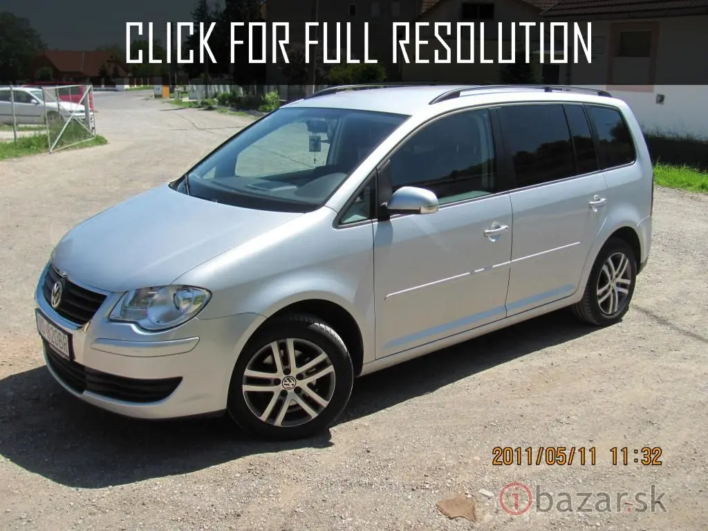 Volkswagen Touran Touran 1.6 FSI Goal 5