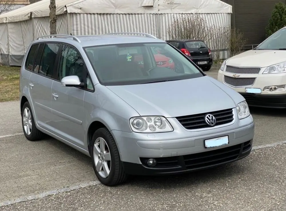 Volkswagen Touran Touran 1.6 FSI Highline DSG 6