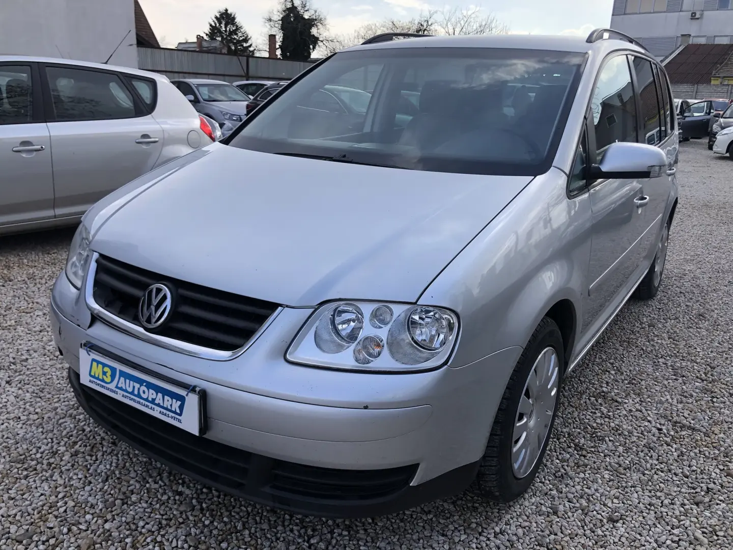 Volkswagen Touran Touran 1.6 FSI Trendline Tiptronic 5