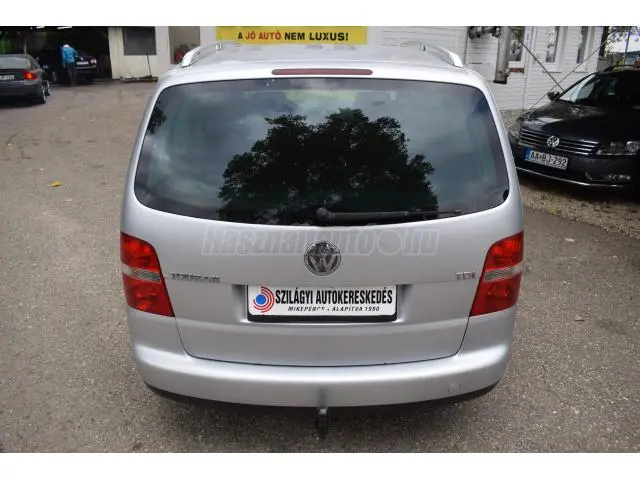 Volkswagen Touran Touran 1.9 TDI Highline DSG 4
