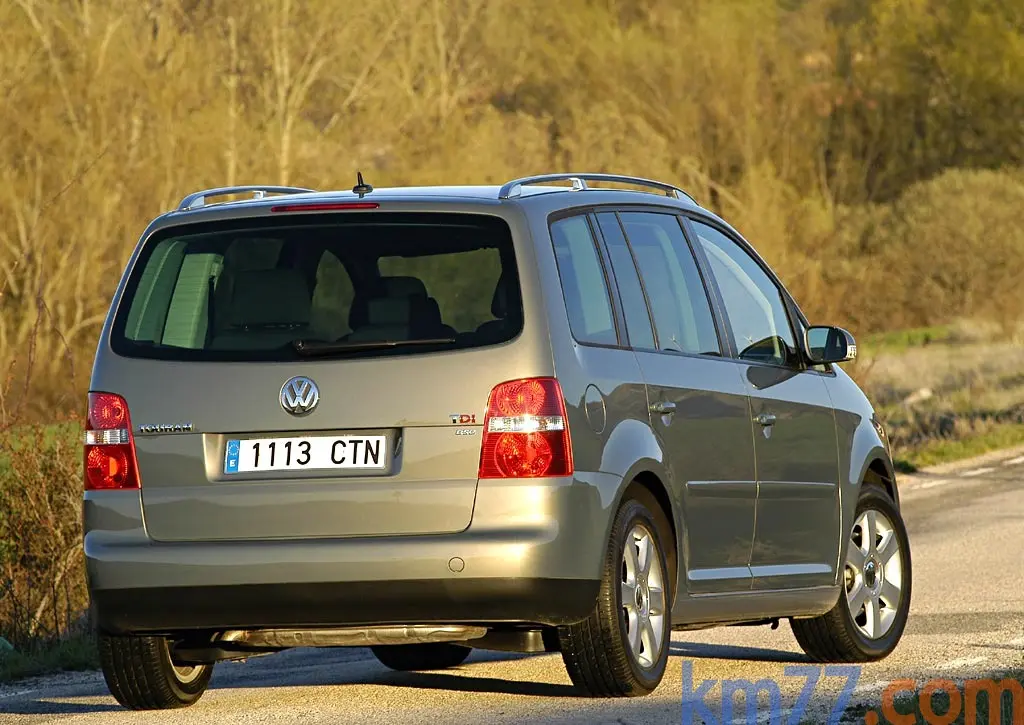 Volkswagen Touran Touran 1.9 TDI Highline DSG 4