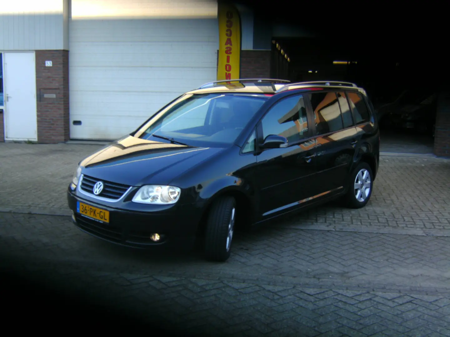 Volkswagen Touran Touran 2.0 FSI Highline 4