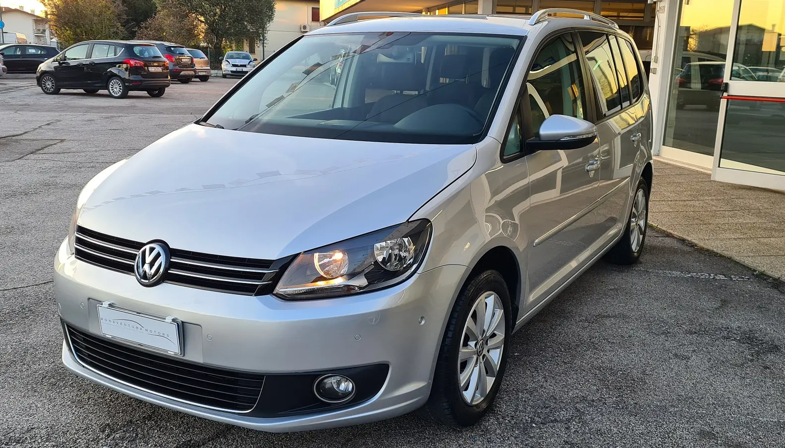 Volkswagen Touran Touran 2.0 TDI Highline 4