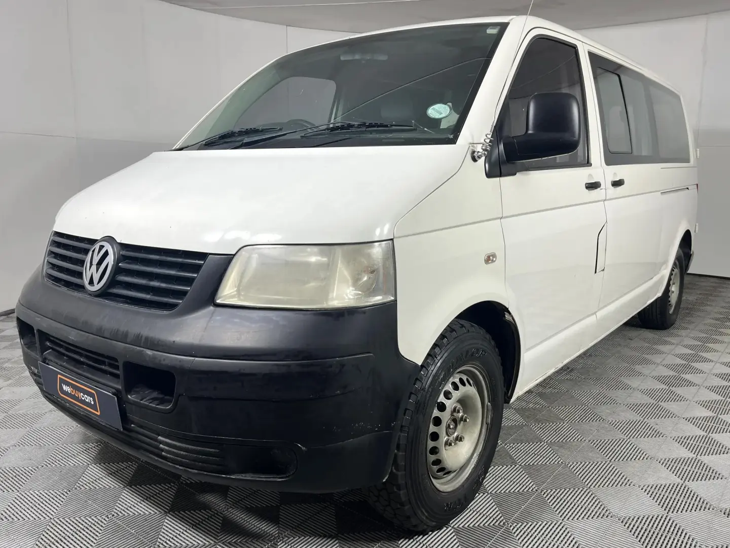 Volkswagen Transporter Transporter 1.9 TDI LWB 6