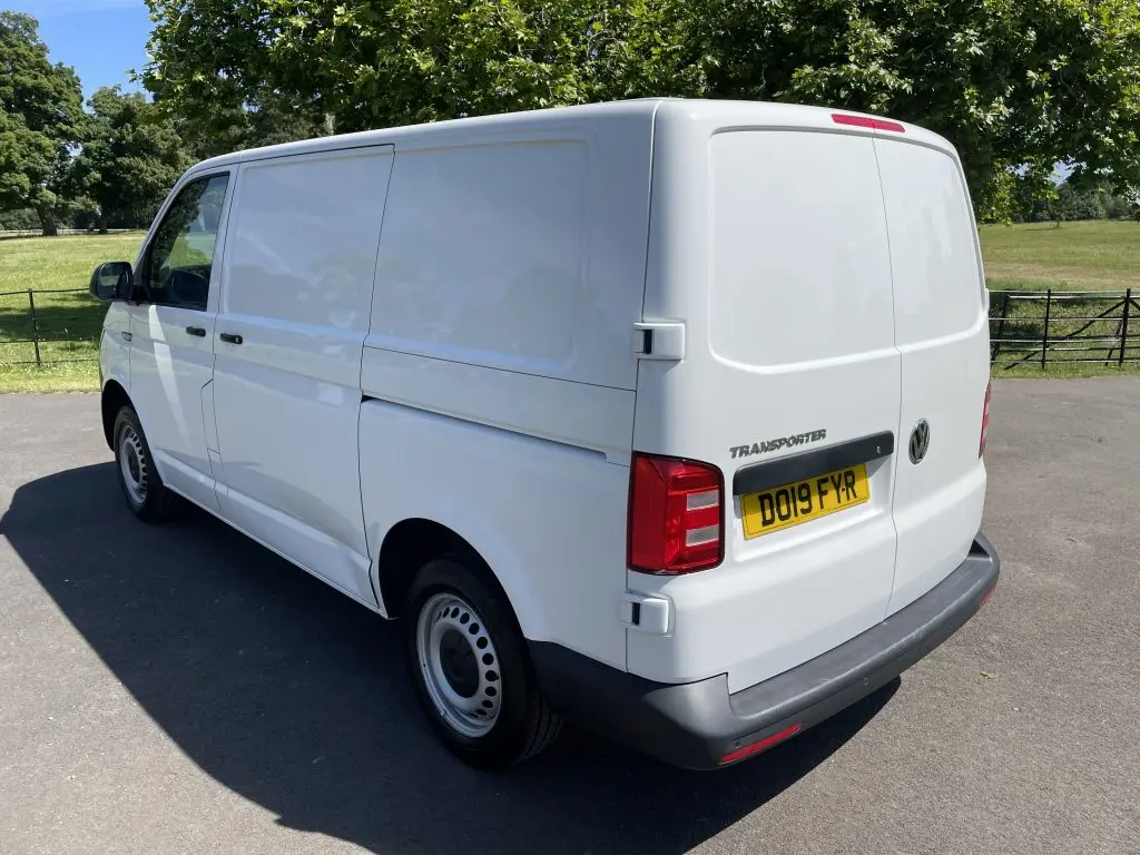 Volkswagen Transporter Transporter 2.0 TDI 1
