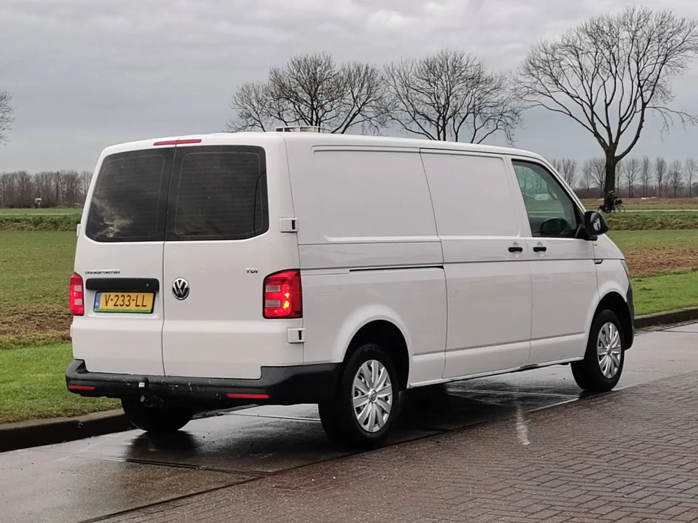 Volkswagen Transporter Transporter 2.0 TDI LWB 2