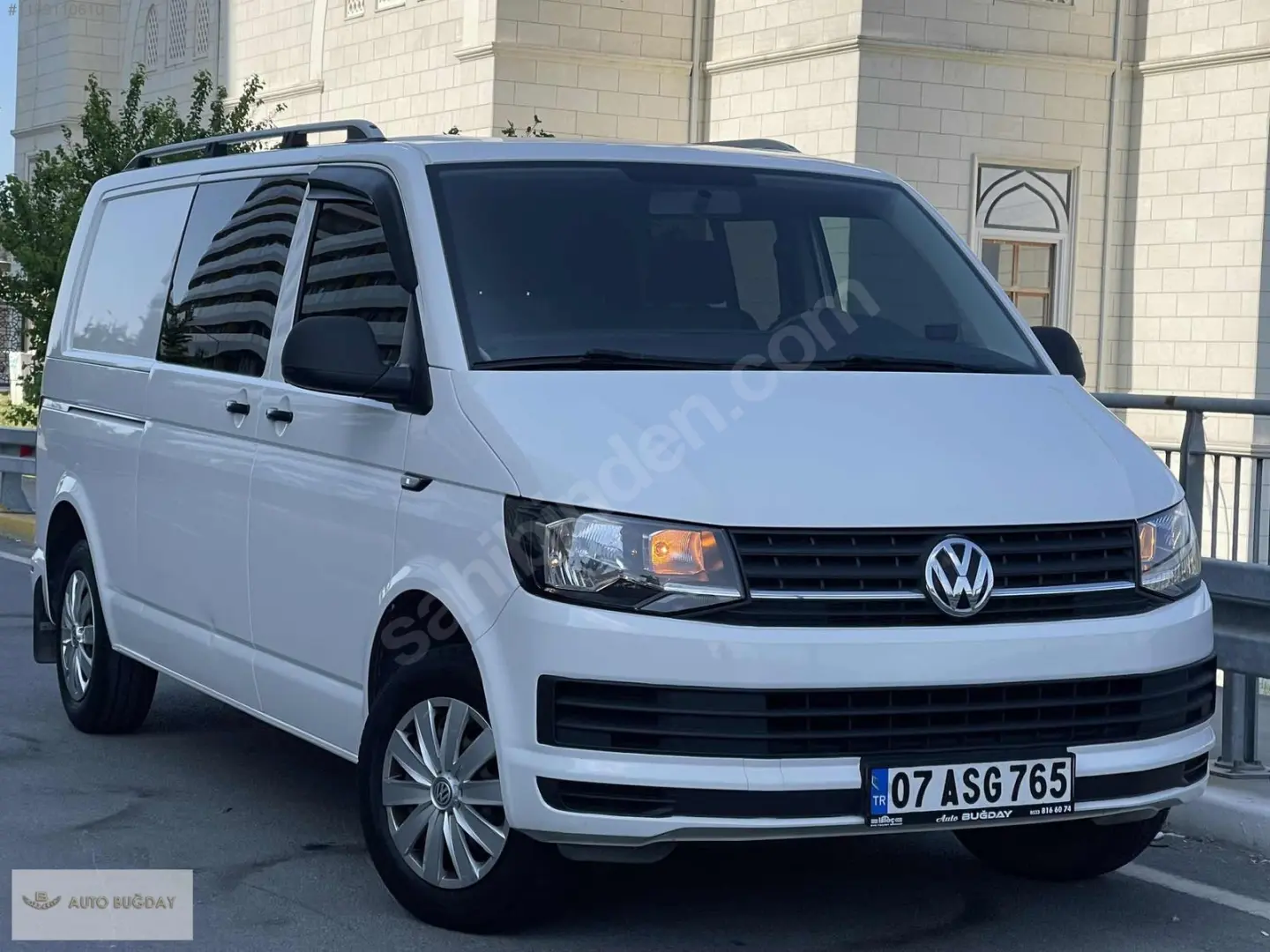 Volkswagen Transporter Transporter 2.0 TDI Uzun Şasi 0