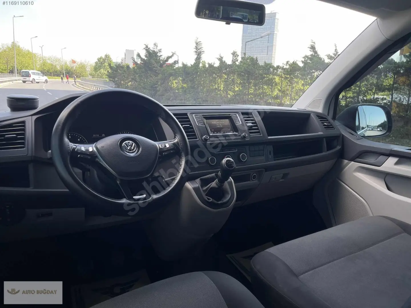 Volkswagen Transporter Transporter 2.0 TDI Uzun Şasi 1