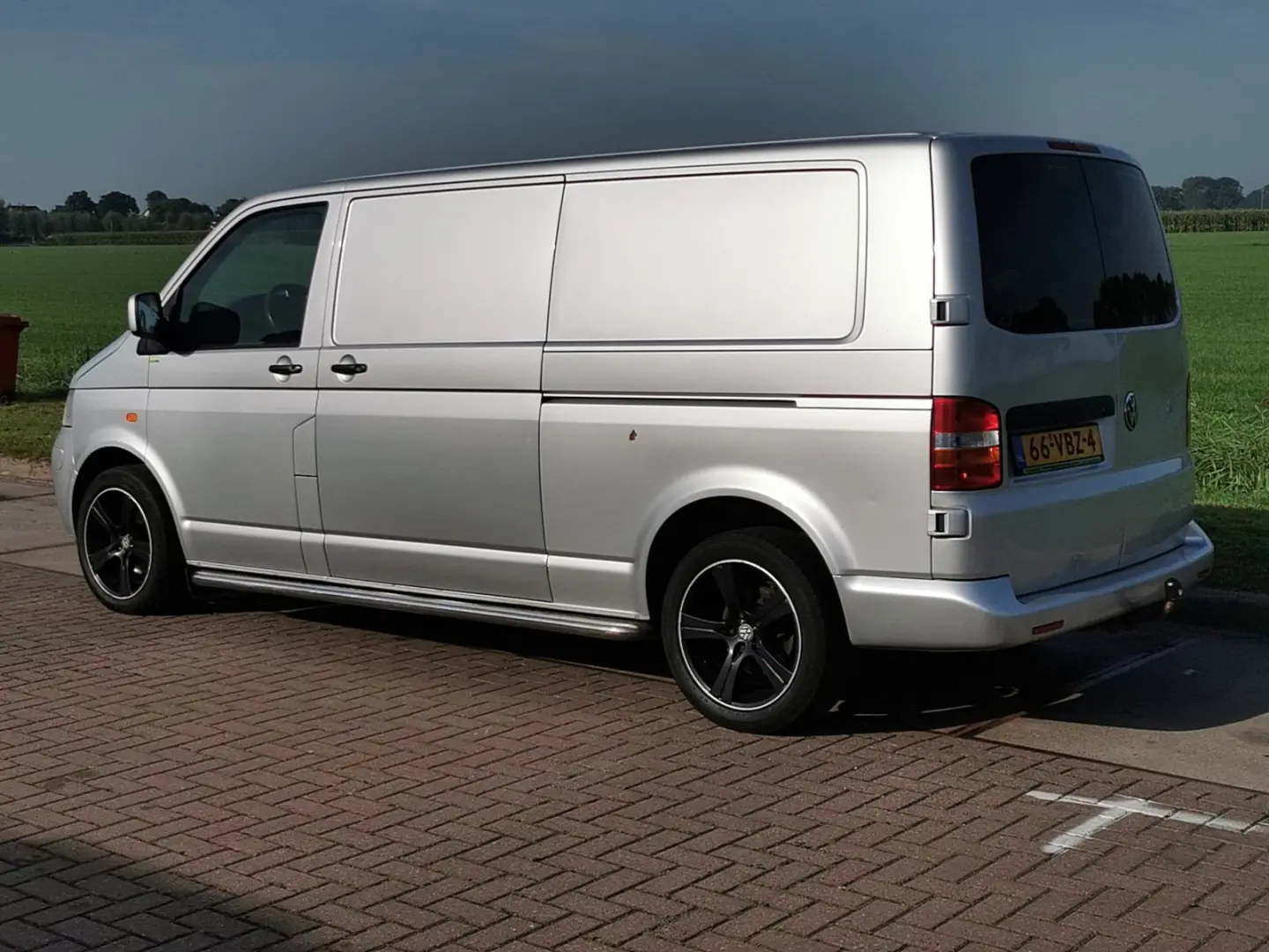 Volkswagen Transporter Transporter 2.5 TDI LWB 6