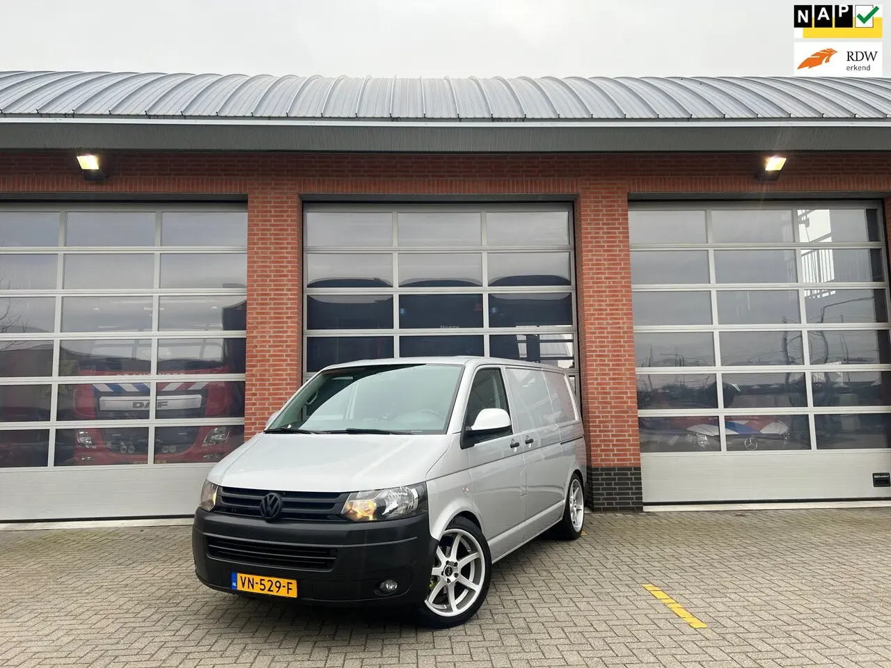 Volkswagen Transporter Transporter 2.0 TDI LWB Comfortline 4