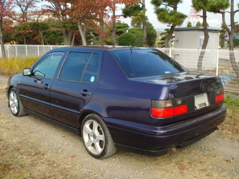 Volkswagen Vento Vento 1.6 CL 4
