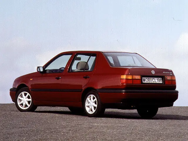 Volkswagen Vento Vento 1.6 CL 1