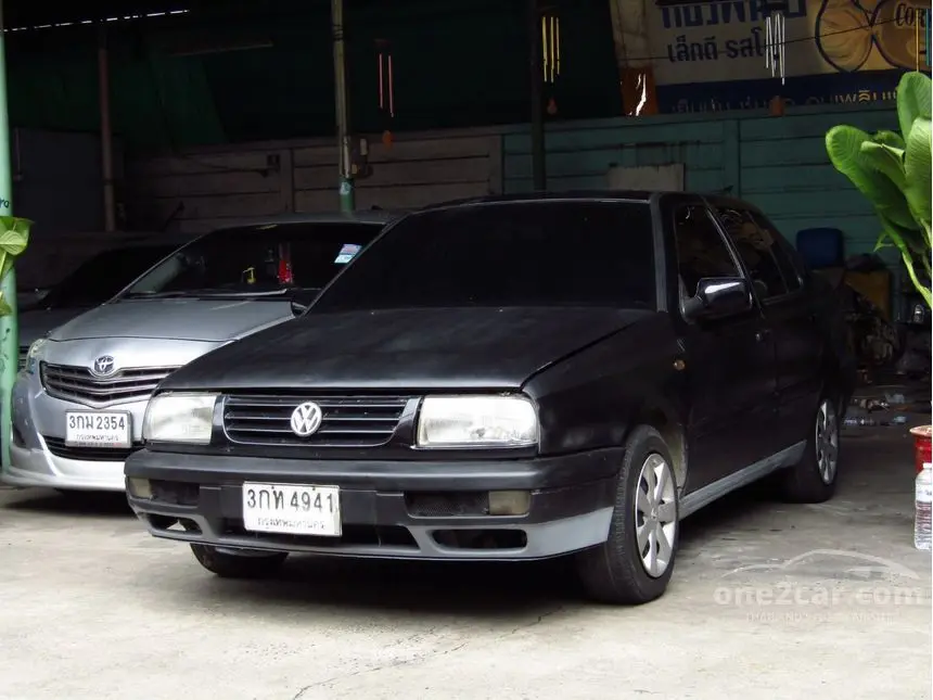 Volkswagen Vento Vento 1.6 GL Executive 5