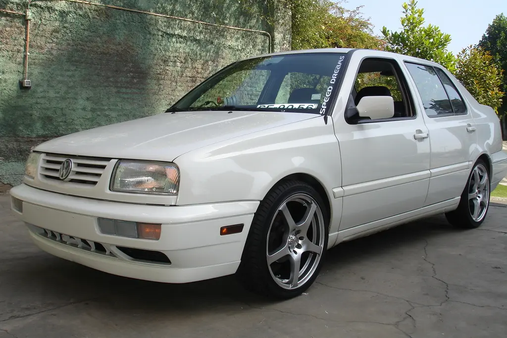 Volkswagen Vento Vento 1.8 CL 2