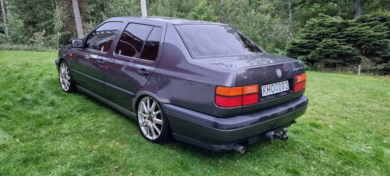 Volkswagen Vento Vento 1.8 CL 1
