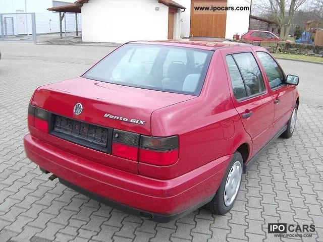 Volkswagen Vento Vento 1.8 CL 3