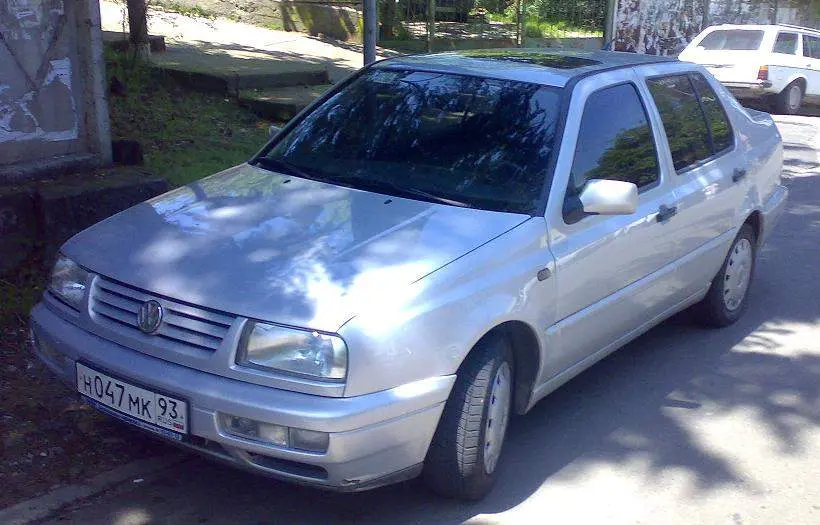 Volkswagen Vento Vento 1.9 TDI GL 4