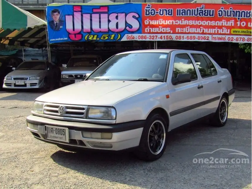 Volkswagen Vento Vento 2.0 GL 6