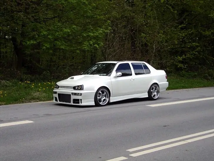 Volkswagen Vento Vento 2.8 VR6 5
