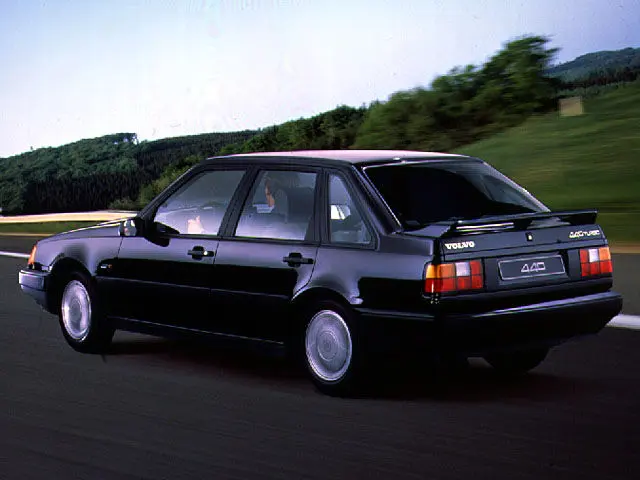 Volvo 440 440 1.7 Turbo 4