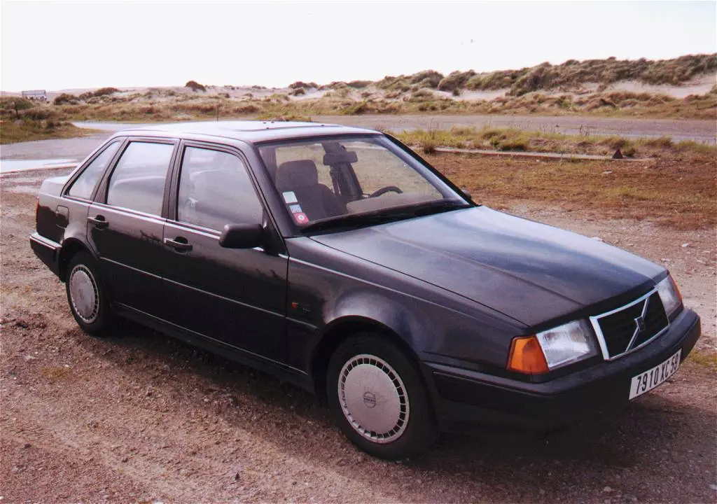 Volvo 440 440 1.7i GLT 3