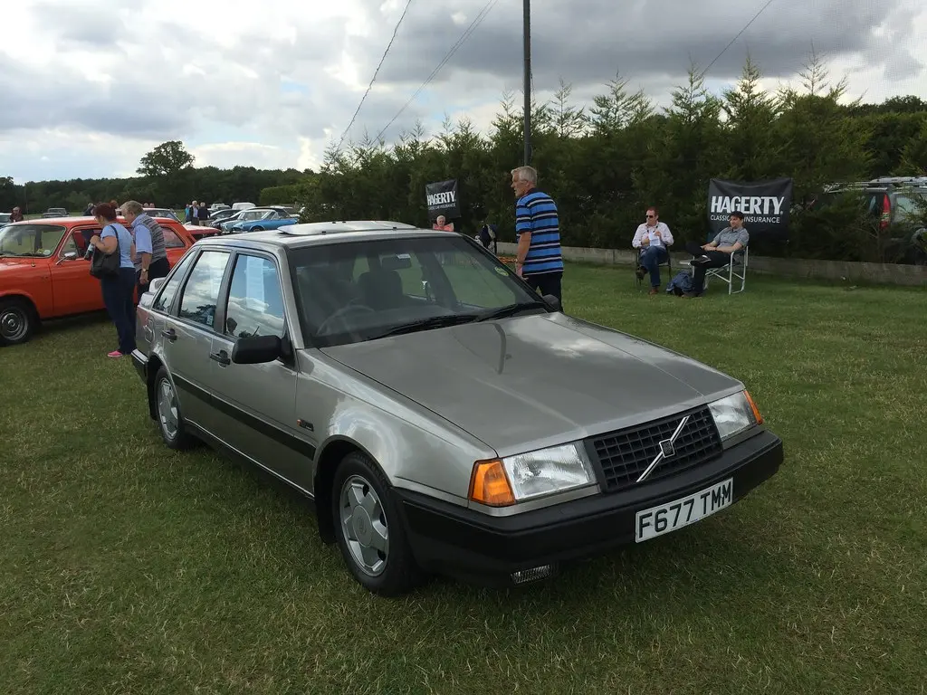 Volvo 440 440 1.7i GLT 4