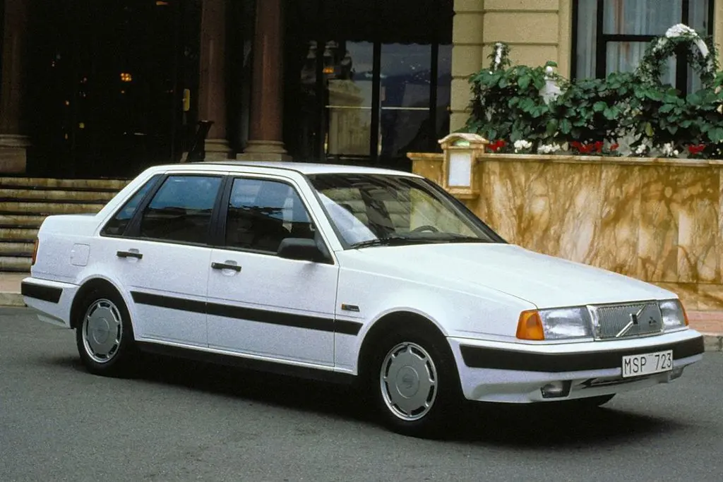 Volvo 460 460 1.6 GL 5