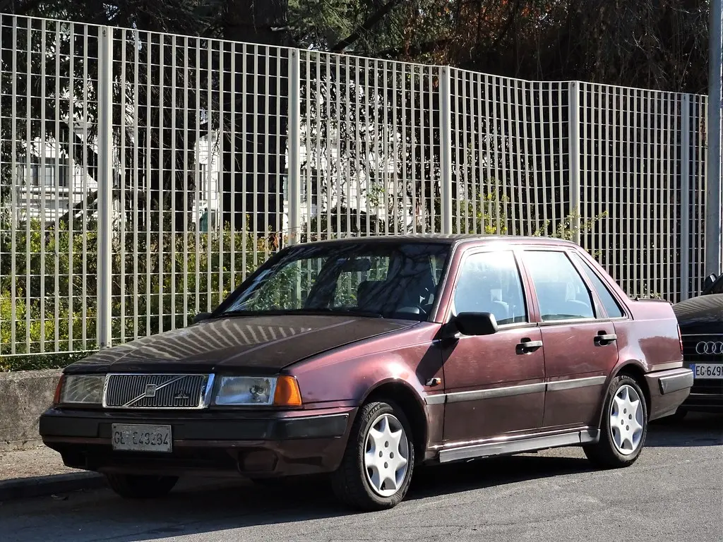 Volvo 460 460 1.7i 7