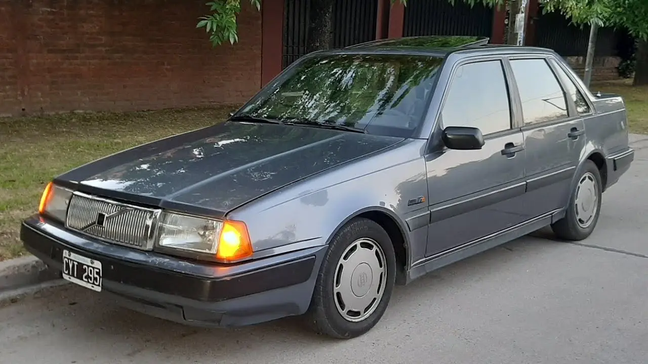 Volvo 460 460 1.7 GLE 0