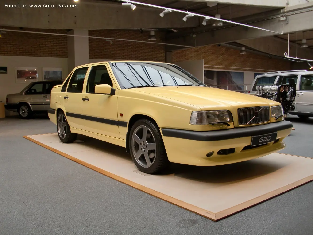 Volvo 850 850 2.3 T5 20V R 5