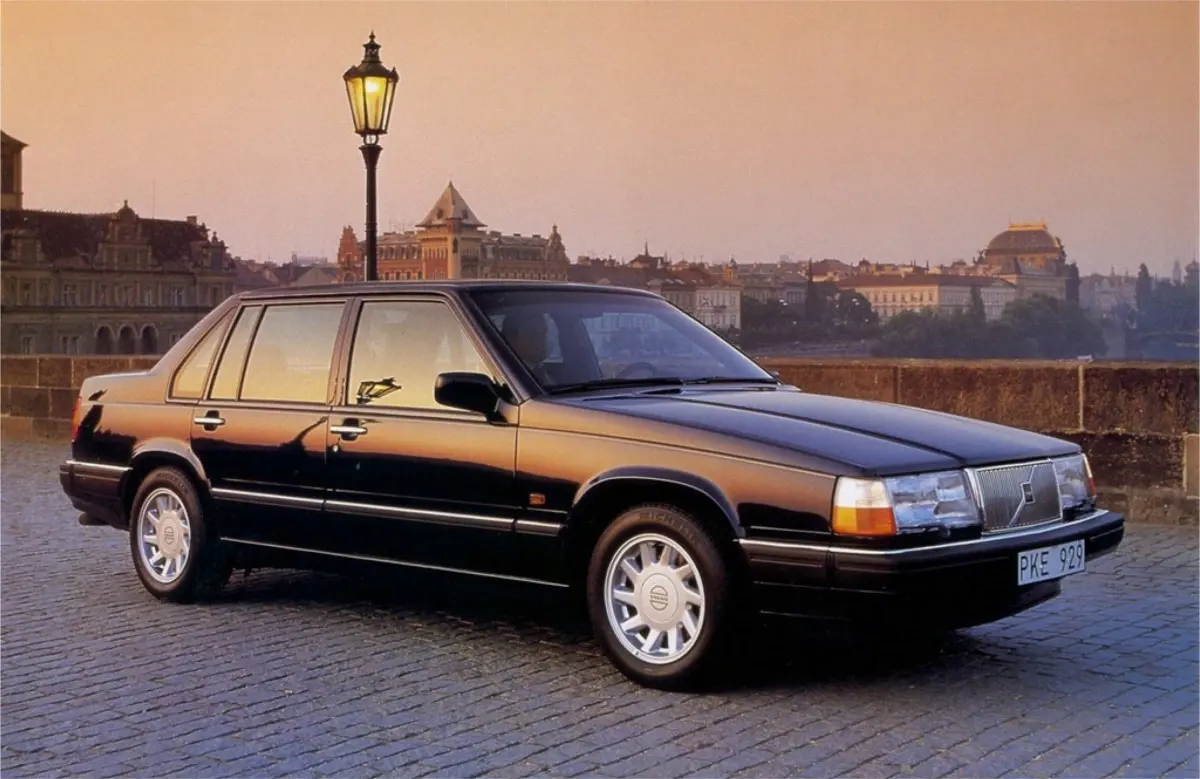 Volvo 940 940 2.0İ GL 2