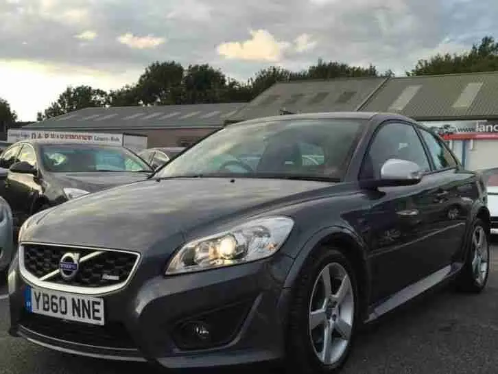 Volvo C30 C30 2.0 D D4 Premium Geartronic 2