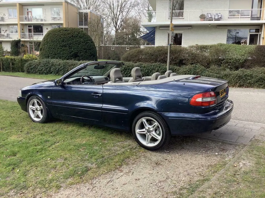 Volvo C70 C70 2.3 T-5 7