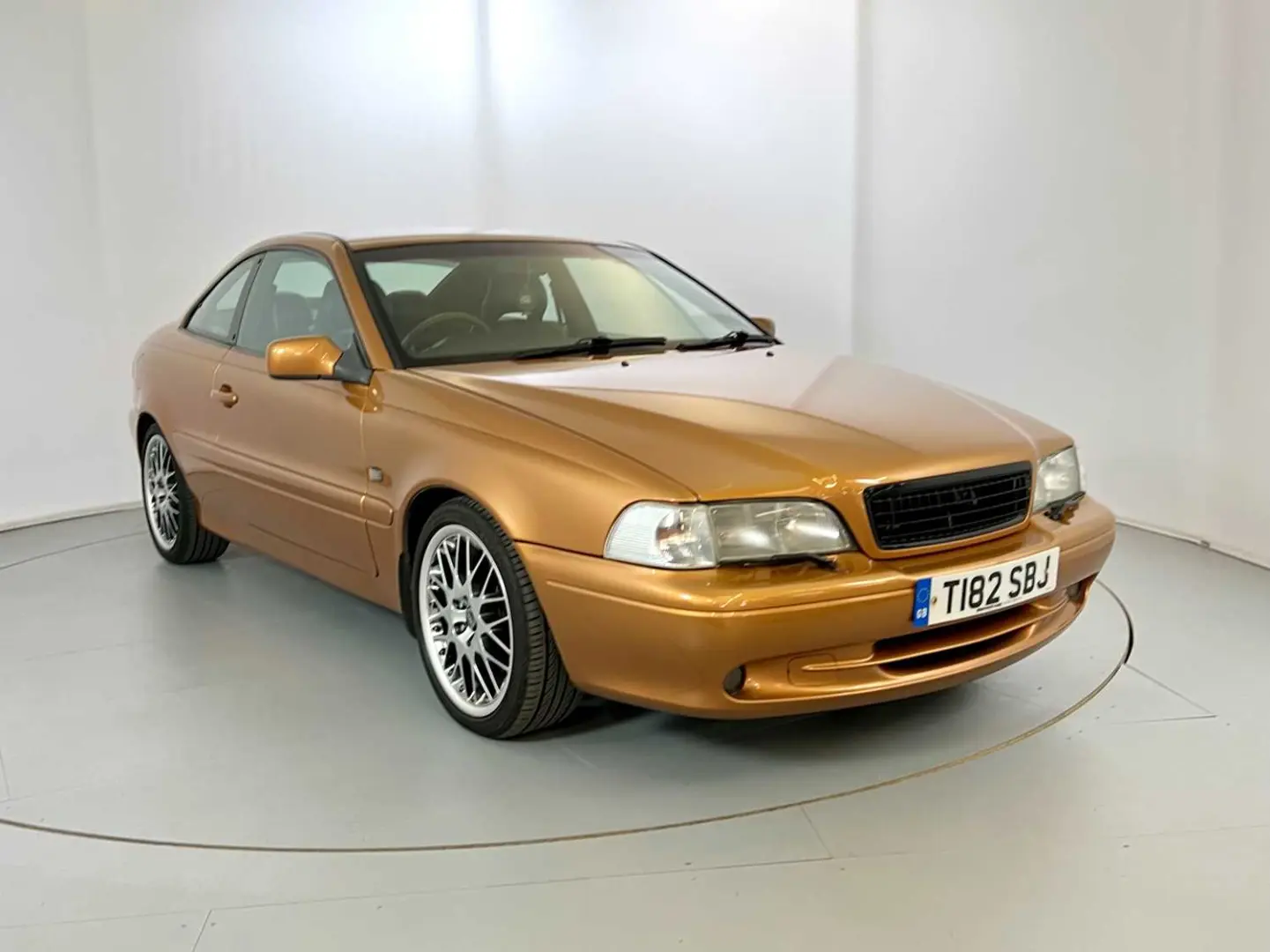 Volvo C70 C70 2.3 T5 6