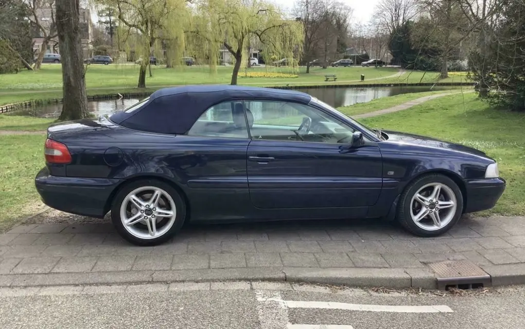 Volvo C70 C70 2.3 T5 4