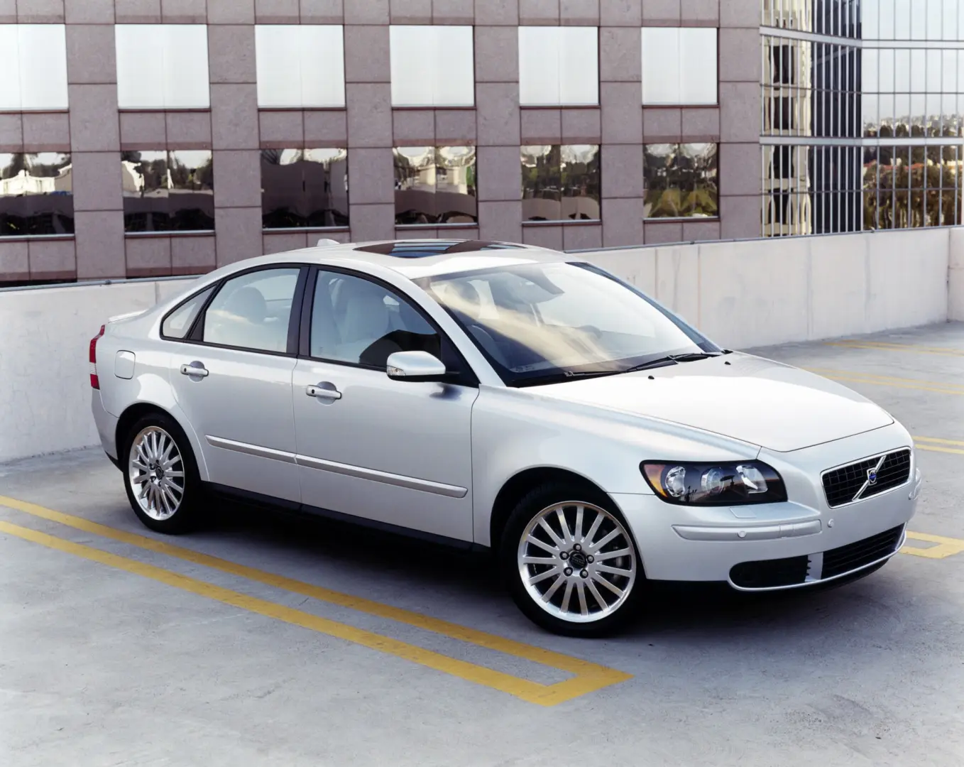 Volvo S40 S40 2.5 T5 Dynamic Edition 1