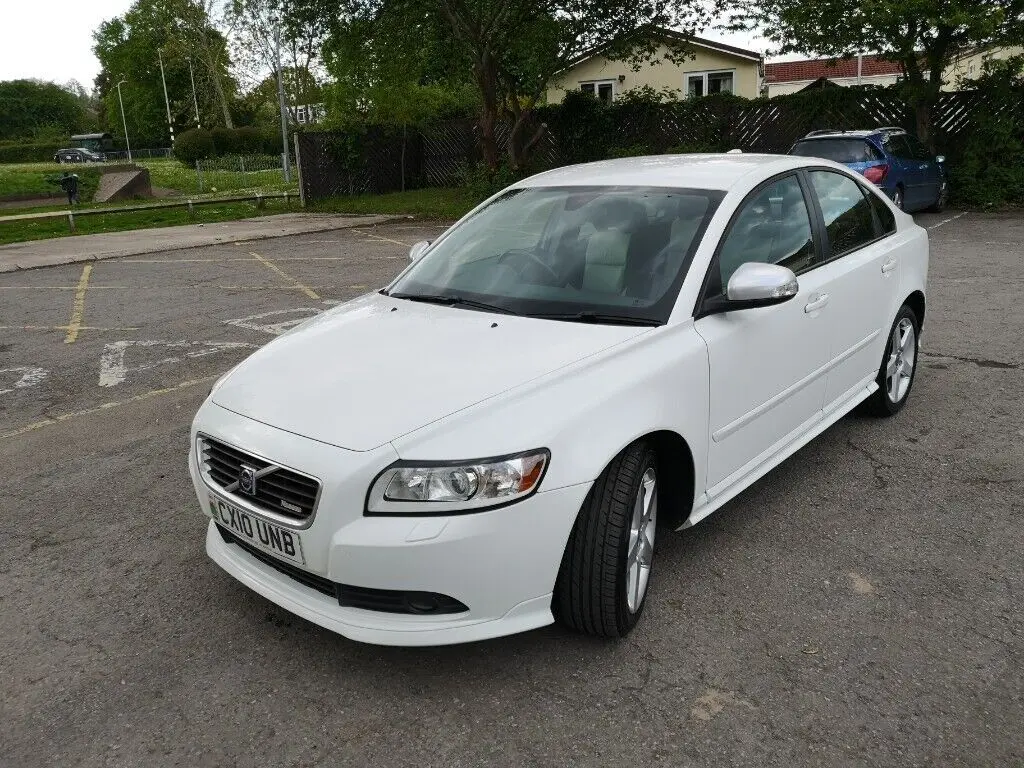 Volvo S40 S40 2.0 D D4 Geartronic 1