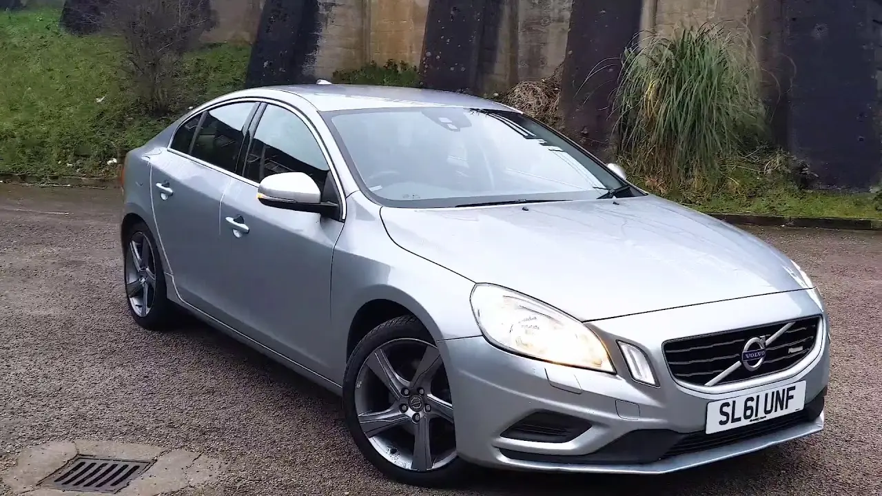 Volvo S60 S60 2.0 D D3 R-Design 1